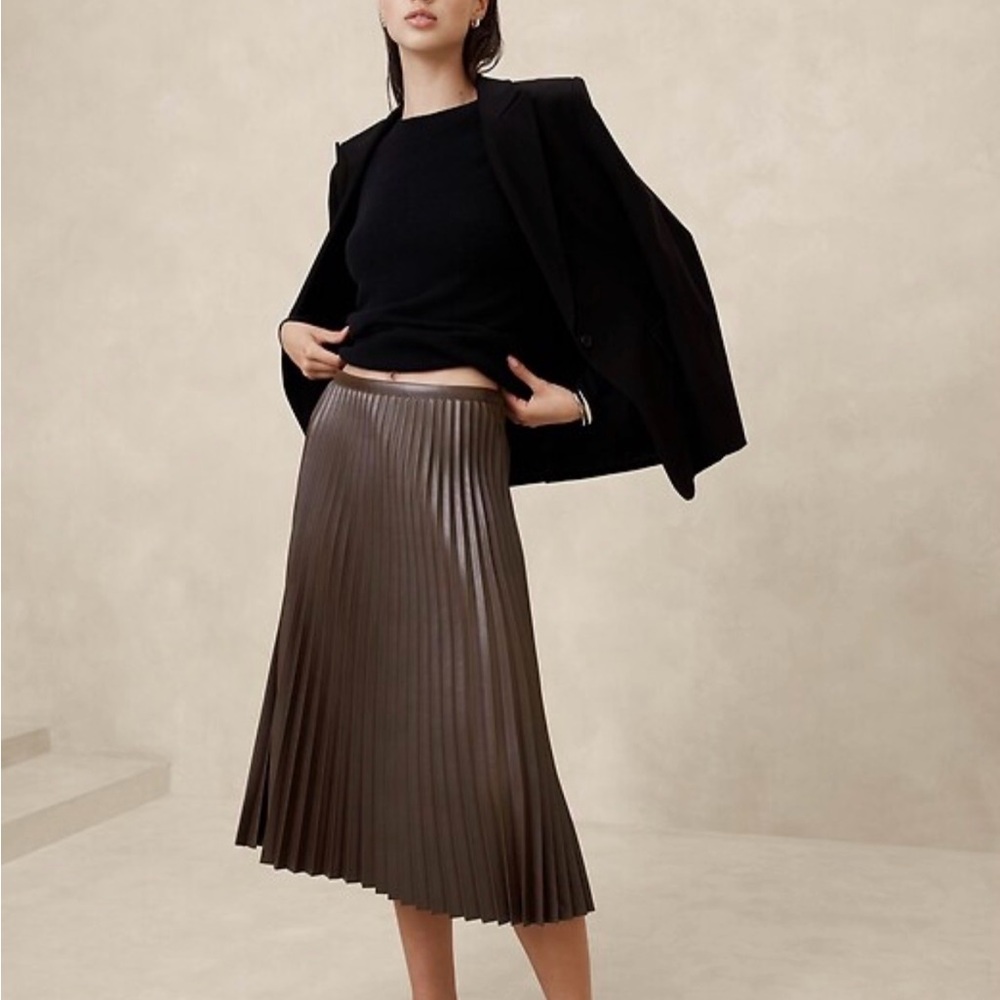 Banana Republic Pleated Faux Leather Midi Skirt - Brown